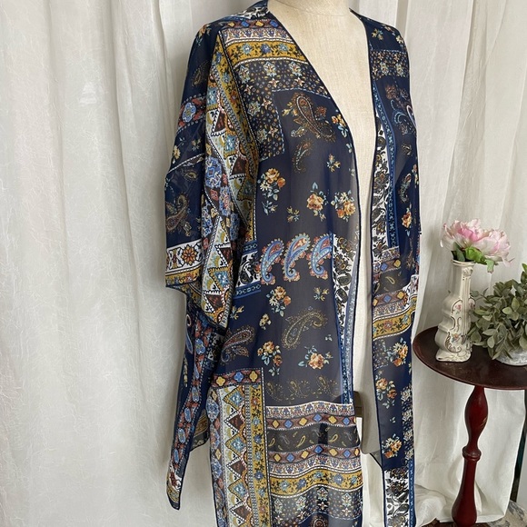 NAÏF Boho Style Women’s Open Front Blue Paisley Kimono Size Medium - Picture 7 of 14